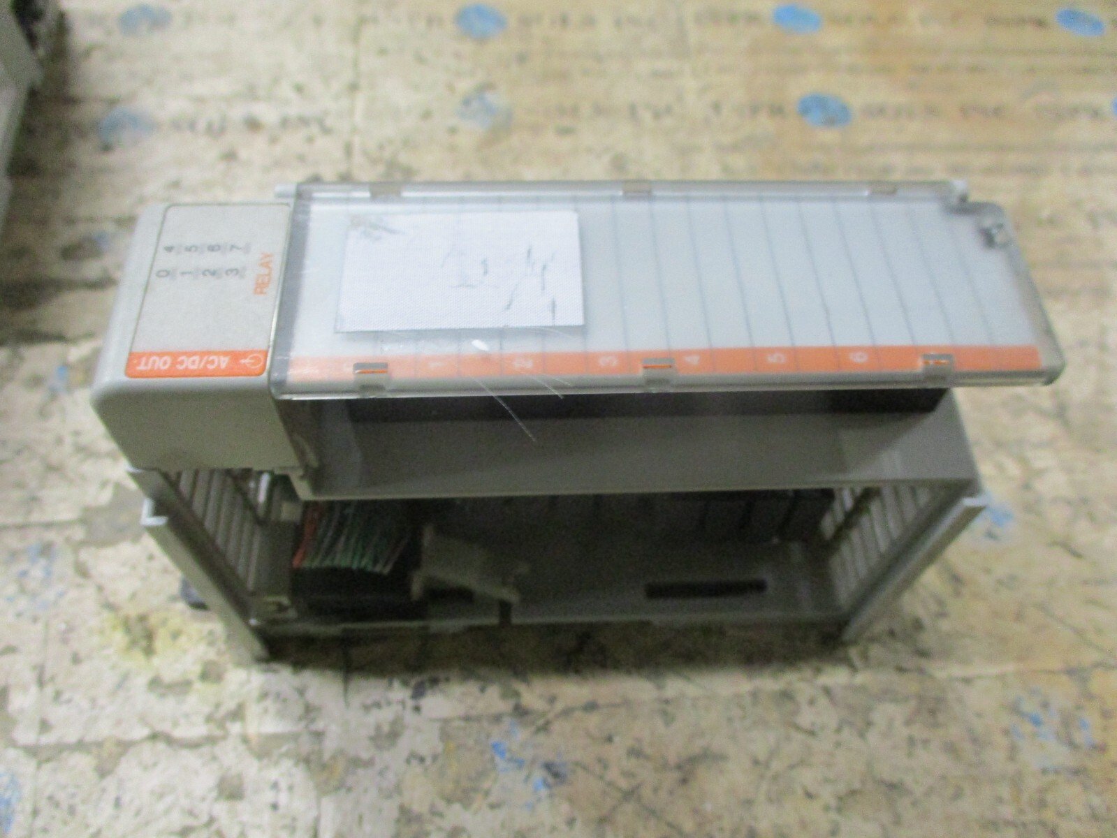 Allen-Bradley-1769-OW8-Compact-IO-8PT-Relay-Unit-Ser-B-REV-1-FW-21-Tested-167498652960 Allen Bradley 1769-OW8 Compact I/O 8PT Relay Unit Ser B REV 1 F/W 2.1 *Tested* - Image 1