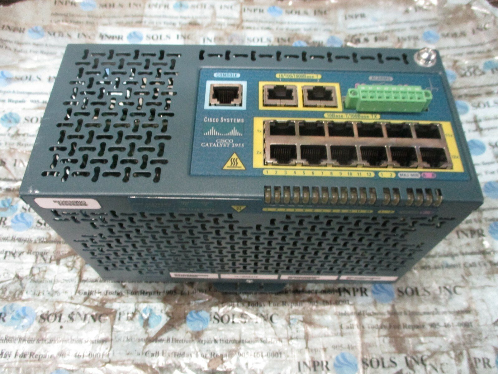 Cisco-SwitchWS-C2955T-12-Catalyst-295S-Ethernet-Switch-E-E011-03-2479-Tested-154540902400 Cisco Switch/WS-C2955T-12 Catalyst 295S Ethernet Switch E-E011-03-2479 *Tested* - Image 1