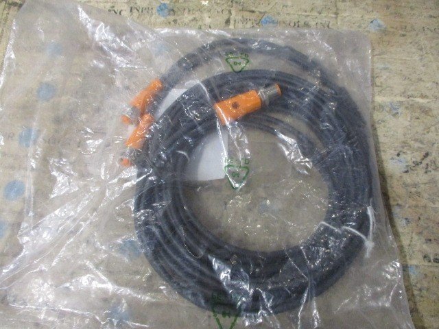 IFM-EVC433-Y-Splitter-Cable-M12-5-Pole-Male-to-2x-Female-5m-Ecomat-40D-NEW-168315119980 IFM EVC433 Y-Splitter Cable M12 5-Pole Male to 2x Female 5m Ecomat 40D *NEW* - Image 1
