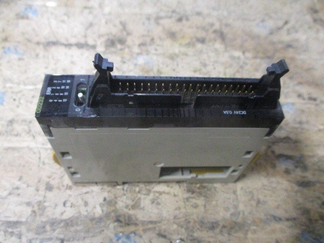 Omron-CJ1W-OD232-32-Point-Transistor-Output-Unit-PLC-Module-24VDC-05A-Tested-157985348720 Omron CJ1W-OD232 32-Point Transistor Output Unit PLC Module 24VDC 0.5A *Tested* - Image 1