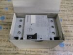 Siemens 3VU13 00-1MG00 Circuit Breaker 3ZX1012-0VU13-1AA1 11E 1NO+1NC *NEW*