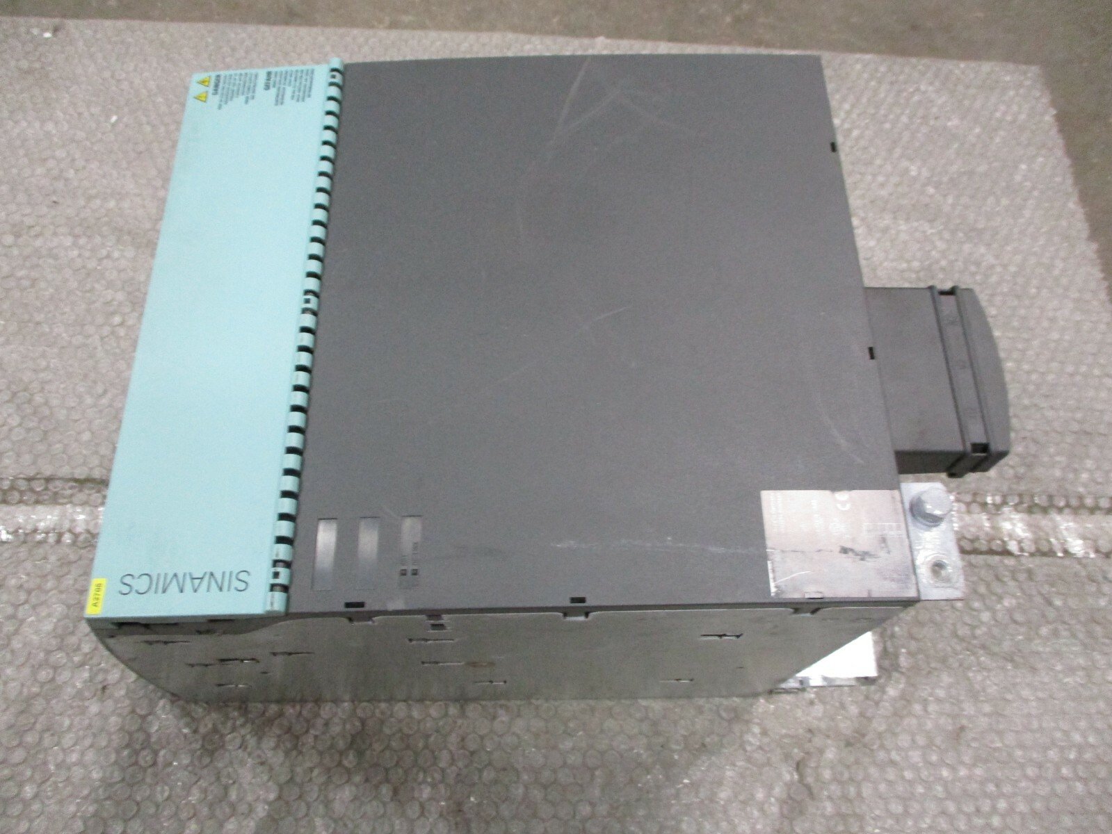 Siemens-Sinamics-6SL3120-1TE32-0AA3-Single-Motor-Module-Version-D-600VDC-200A-164589761070 Siemens Sinamics 6SL3120-1TE32-0AA3 Single Motor Module Version D 600VDC 200A - Image 1