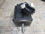 Yaskawa SGMP-08AWYR12 AC Servo Motor 750W 200V 2.39 N-m 3000 r/min *Tested*