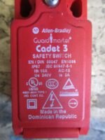 Allen Bradley 440K-C21050 Guardmaster Cadet-3 Safety Switch 240VAC 3A B *Tested* - Image 5