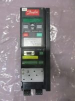 Danfoss 195N1051 VLT2822PT4B20STR1DBF00A00 AC Drive 3x480VAC 5.2A 3.6kVA*Tested* - Image 3