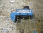 Honeywell BZE6-2RN7 Micro Switch Top Plunger Limit Sw 15A 125/250/480VAC*Tested* - Image 3