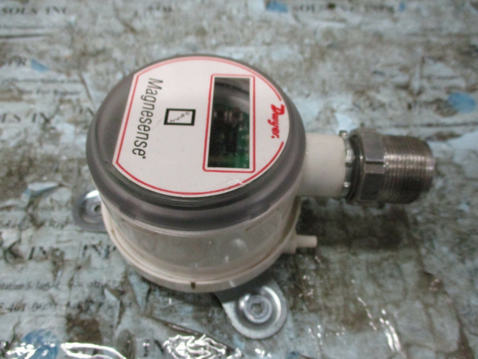 Magnesense-Dwyer-MS-111-LCD-FC-24VDC-Maximum-Pressure-1psi-007bar-parts-164558702261 Magnesense Dwyer MS-111-LCD-FC 24VDC Maximum Pressure 1psi 0.07bar *parts* - Image 1