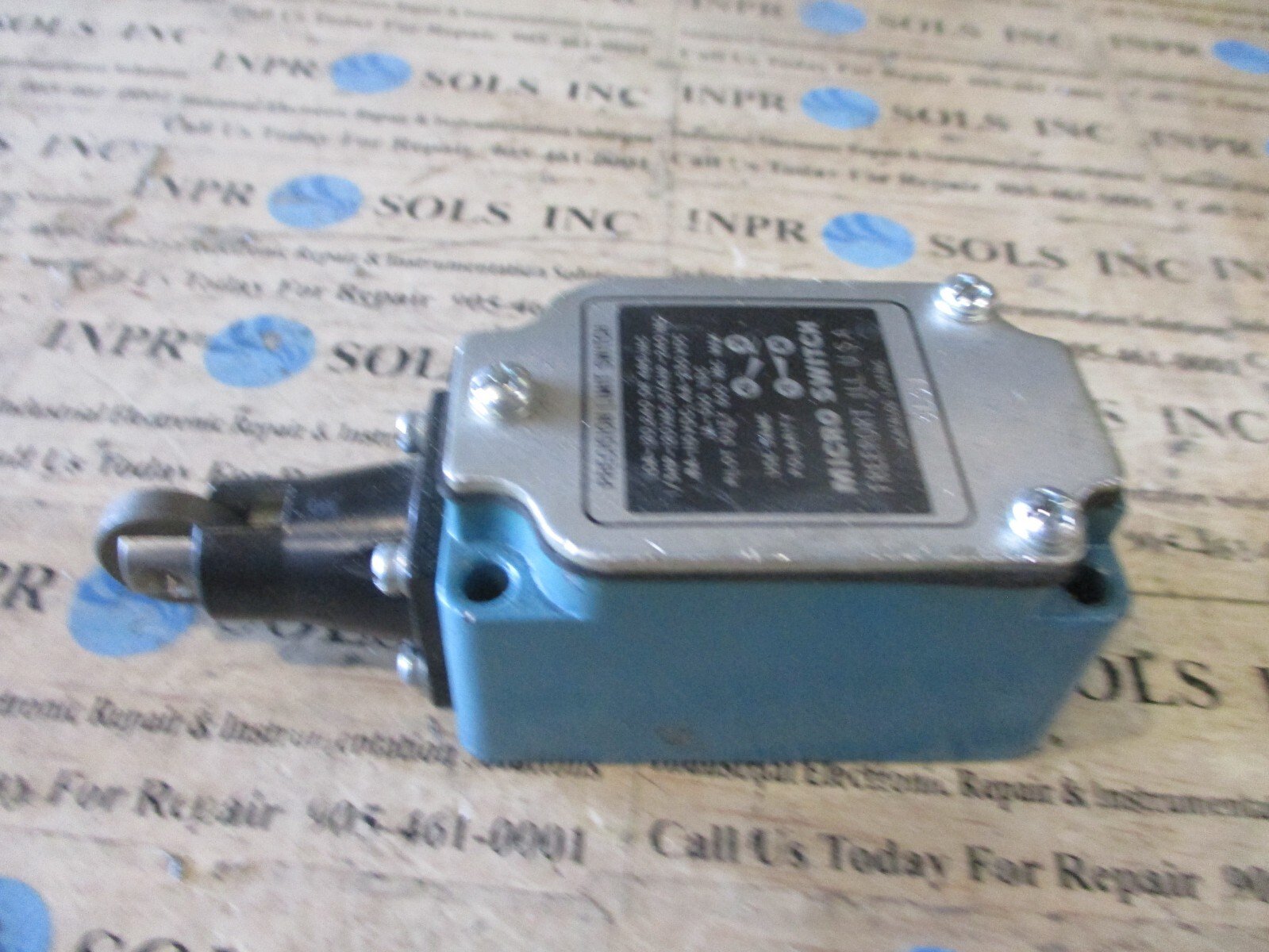 Micro-Switch-5LS1-Precision-Limit-Switch-10A-125250480V-13HP-8A-115VDTested-165567496191 Micro Switch 5LS1 Precision Limit Switch 10A 125/250/480V 1/3HP 8A-115VD*Tested* - Image 1