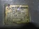Mitsubishi HC-SF352 AC Servo Motor 146V 17A 3.5kW 2000rpm *Crack Connec *Tested* - Image 9