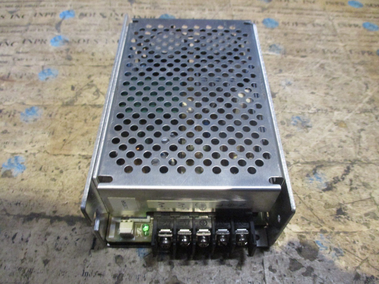 Omron-S8JX-G15024CD-DC-Power-Supply-Module-100-240VAC-24VDC-65A-Tested-167057494621 Omron S8JX-G15024CD DC Power Supply Module 100-240VAC 24VDC 6.5A *Tested* - Image 1