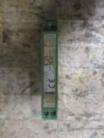 Phoenix Contact MCR-C-I/U-0-DC Isolating Amplifier20-30VDC 0-20mA 0-10V *Tested* - Image 3