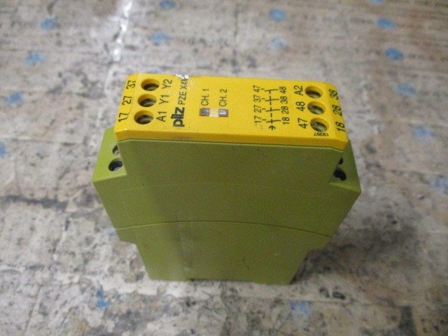 Pilz-PZE-X4V-3sec-4S-Safety-Relay-Expansion-24VDC-4no-3s-Delay-774583-Tested-168066400061 Pilz PZE X4V 3sec 4S Safety Relay Expansion 24VDC 4n/o 3s Delay 774583 *Tested* - Image 1