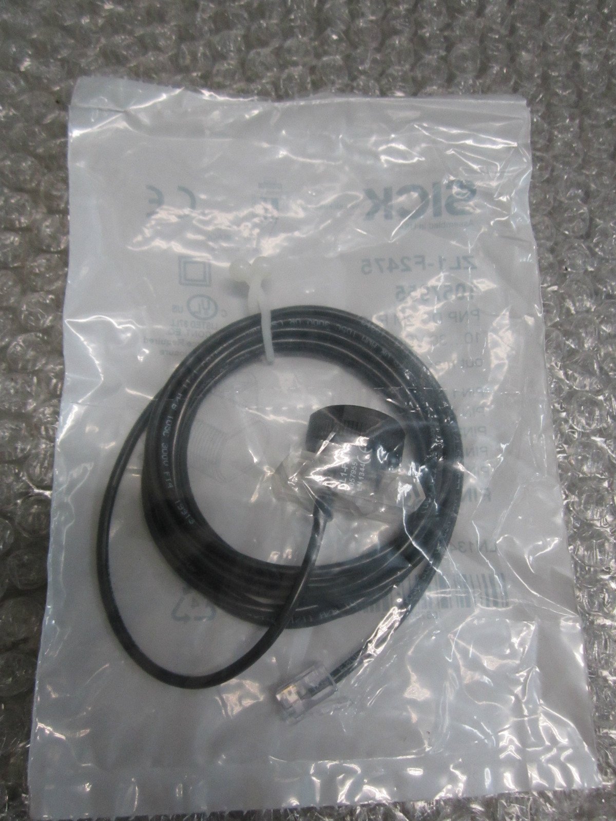 SICK-ZL1-F2475-Proxy-Sensor-1057955-PNP-DO2M-RJ11-10-30-VDC-Out-50mA-NEW-Sealed-165845485181 SICK ZL1-F2475 Proxy Sensor 1057955 PNP DO2M RJ11 10-30 VDC Out 50mA *NEW Sealed - Image 1