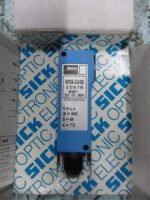 Sick WS9-D430 Optic Electrnic Sensor 10--30VDC Sick Barcode Sensor *BRAND NEW* - Image 4