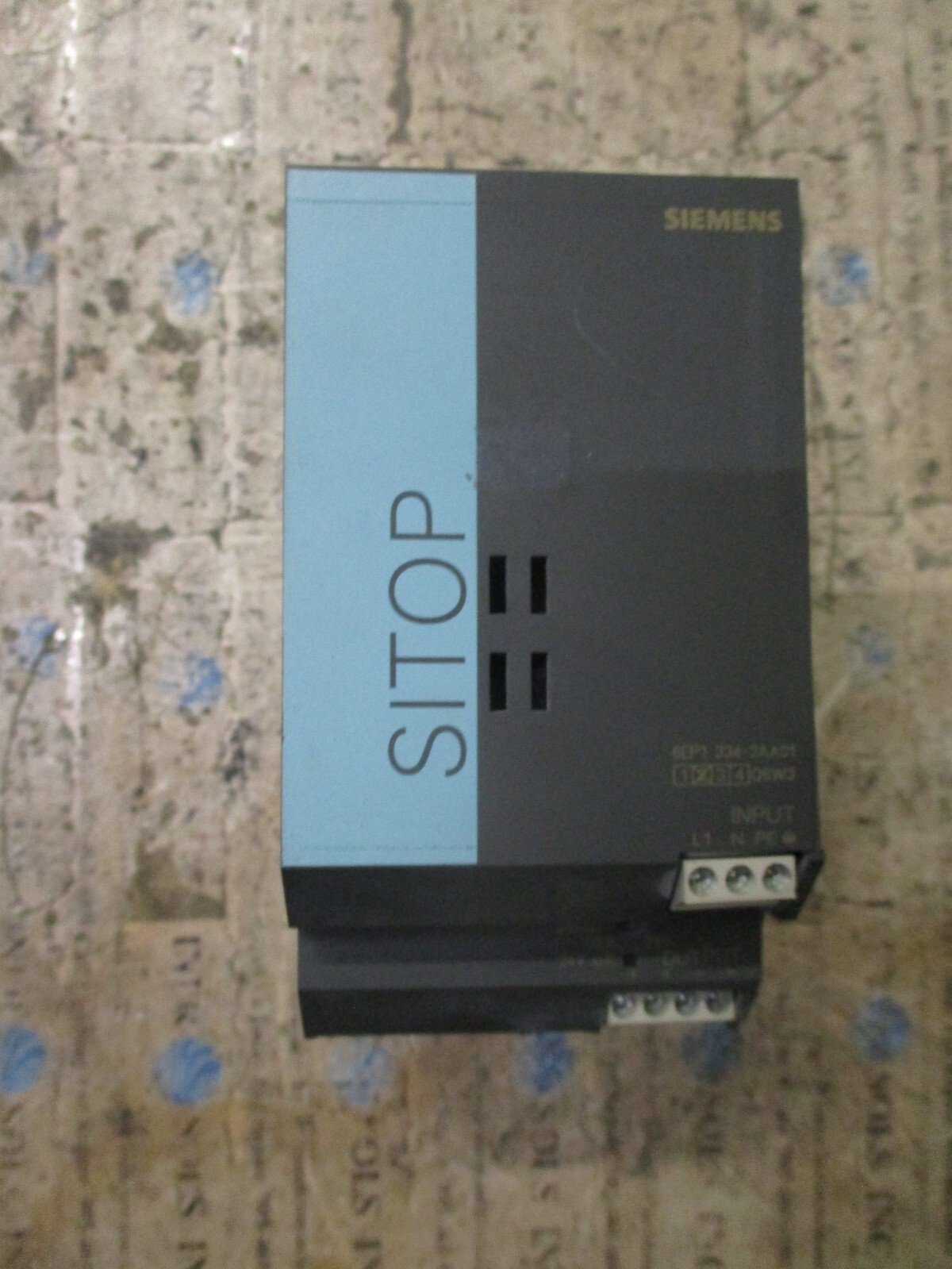 Siemens-6EP1-334-2AA01-SITOP-SMART-DC-Power-Supply-120230VAC-10A-24VDC-Tested-156040808861 Siemens 6EP1 334-2AA01 SITOP SMART DC Power Supply 120/230VAC 10A 24VDC *Tested* - Image 1