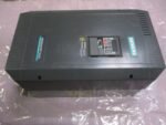 Siemens 6SE3213-8FG40 MIDIMASTER VECTOR AC Drive 3/5HP 575VAC 2200W  *Tested* - Image 3