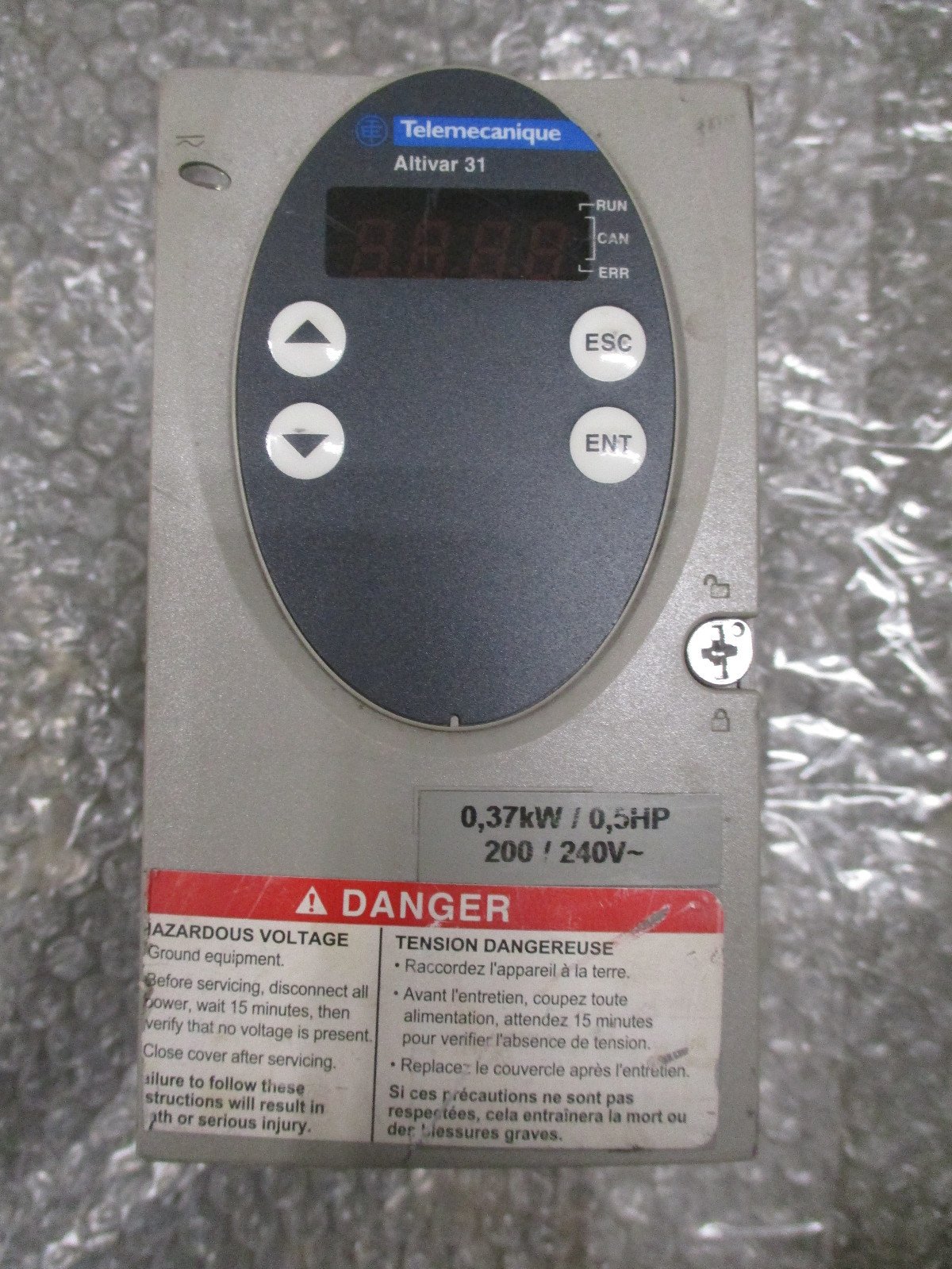 Telemecanique-ATV31H037M3X-Altivar31-AC-Drive-037kW05HP-200240VAC-Tested-168166597651 Telemecanique ATV31H037M3X Altivar31 AC Drive 0.37kW/0.5HP 200/240VAC *Tested* - Image 1