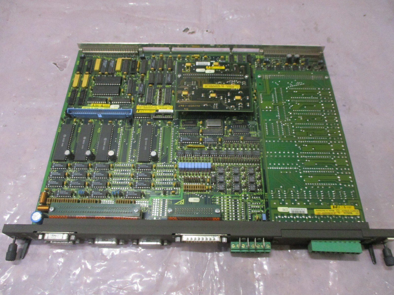 BOSCH-1070068006-102-Servo-i-CNC-Board-BOSCH-1194-I-C-B-T-Board-Tested-156189266472 BOSCH 1070068006-102 Servo i CNC Board BOSCH 1194-I-C-B-T Board *Tested* - Image 1