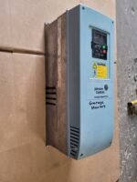 Eaton Johnson Control SVX9000 SVX004A1-5A4N1 Variable Frequency 5HP 600V - Image 6