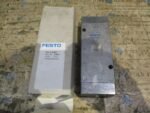 FESTO JH-5-1/4-NPT Penumatic Valve Mat. Nr. 10879 0-8bar 0-120psi 17-145psi*NEW*