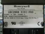 Honeywell DC200C-0-20A-1D0000-0 MINI-PRO UDC2000 Temperature Controller *Tested* - Image 12
