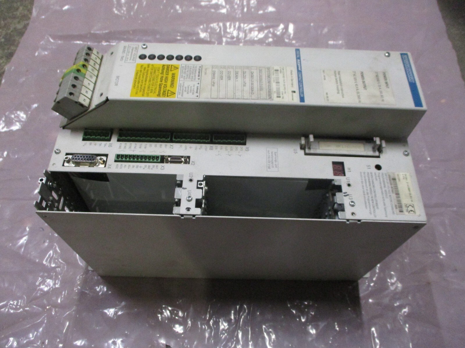 Indramat-DKS012-W100A-DL01-01-FW-AC-Servo-Compact-Unit-230VAC-424A-156126256332 Indramat DKS01.2-W100A-DL01-01-FW AC Servo Compact Unit 230VAC 42.4A - Image 1