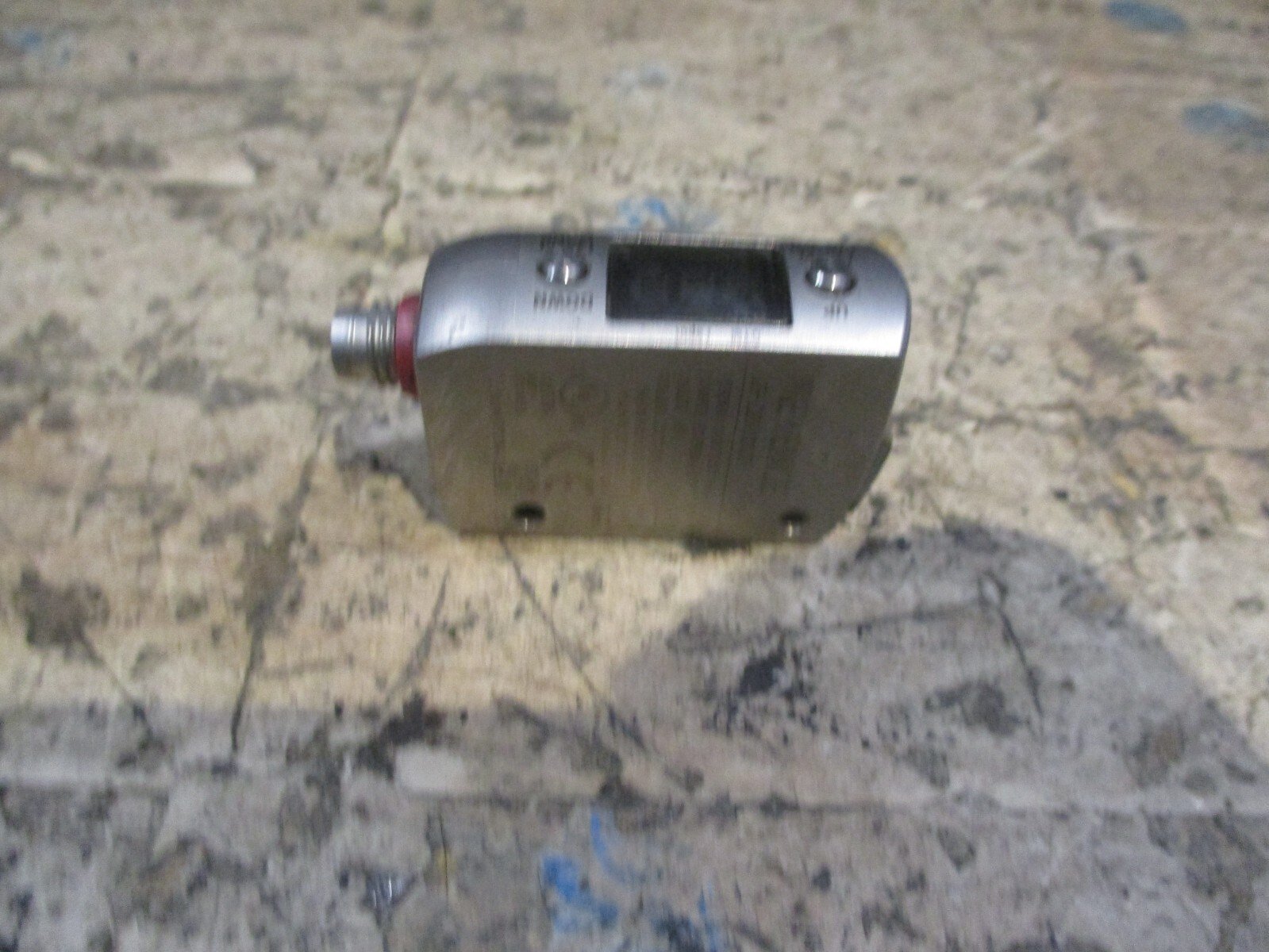 Keyence-LR-ZB100CP-Proximity-sensor-Switch-10-30VDC-450mW-100mm-Tested-156549166972 Keyence LR-ZB100CP Proximity sensor Switch 10-30VDC 450mW 100mm *Tested* - Image 1