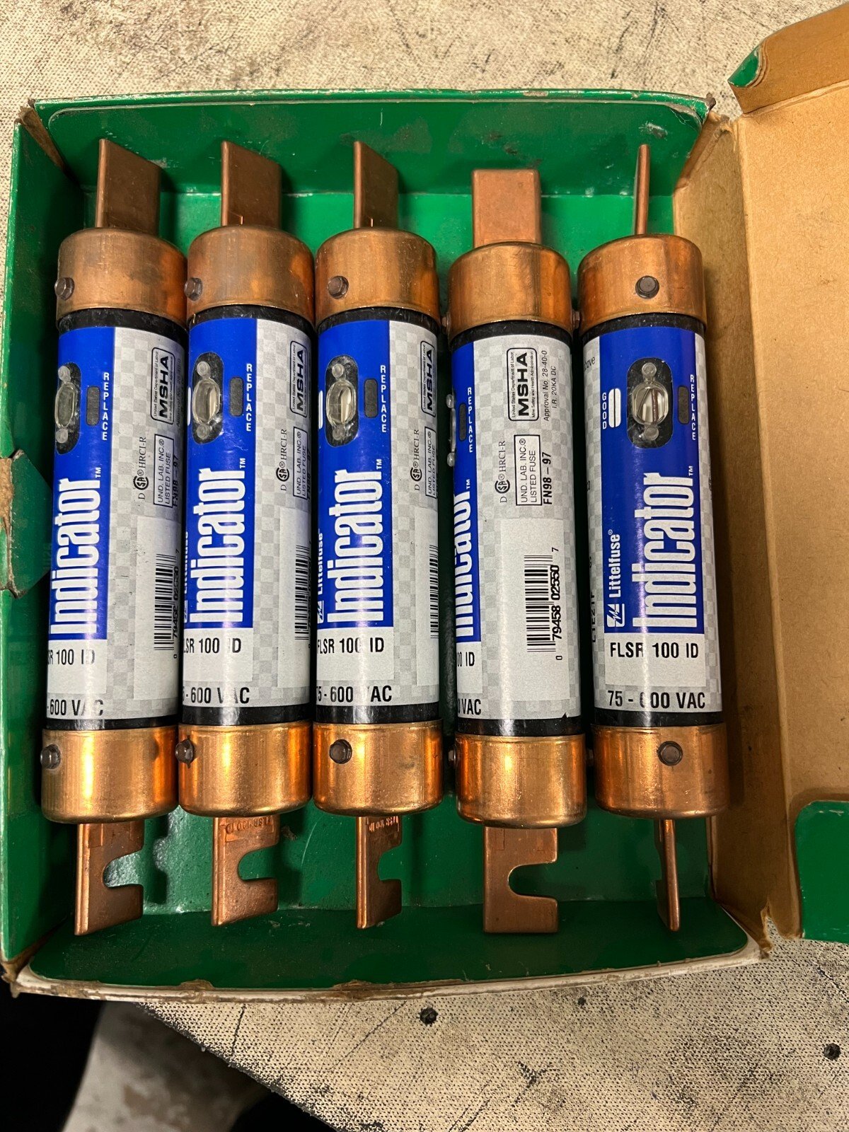 LITTLE-FUSE-FSLR100-ID-600VAC-BRAND-NEW-QTY-5-IN-STOCK-165872511102 LITTLE FUSE FSLR100 ID 600VAC *BRAND NEW QTY 5 IN STOCK * - Image 1