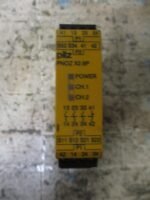 Pilz PNOZX2.8P 24-240VAC/DC 3n/o 1n/o Safety Relay Module 24-240VAC/DC *Tested* - Image 3