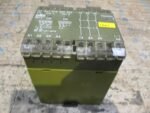 Pilz PST 3 3 S Safety Relay Module Ident Nr: 420280 24VDC Pilz PST 3 *Tested*