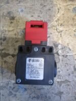 Pizzato FX 692-D1 Safety Interlock Limit Switch 400VAC 3A FX692-D1 *Tested*