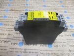 SCHMERSAL SRB201ZH-24VDC Protection Relay 24VDC 50mA 24VDC/2A 230VAC/6A *Tested*