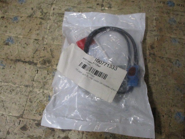 SICK-ZLD18-2FZC12S04P07-Photoelectric-Sensor-1137686-1099152-PNP-DO-NEW-168313200692 SICK ZLD18-2FZC12S04P07 Photoelectric Sensor 1137686 1099152 PNP DO *NEW* - Image 1