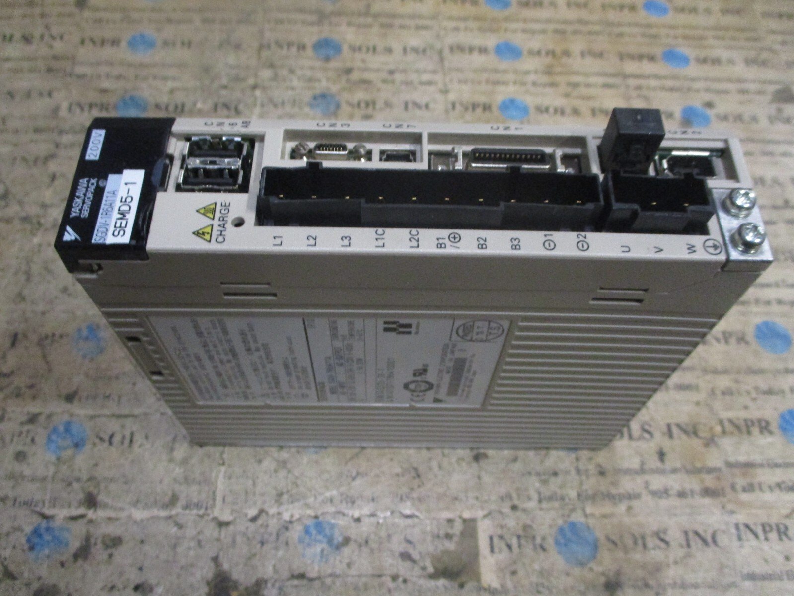 Yaskawa-SGDV-1R6A11A-Servopack-AC-Drive-200-230VAC-16A-200W-045006-3E-1Tested-166361187382 Yaskawa SGDV-1R6A11A Servopack AC Drive 200-230VAC 1.6A 200W 045006-3E-1*Tested* - Image 1