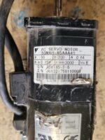 Yaskawa Servo Motor SGMAH-A5AAA41 200V 0.64A 3000RPM