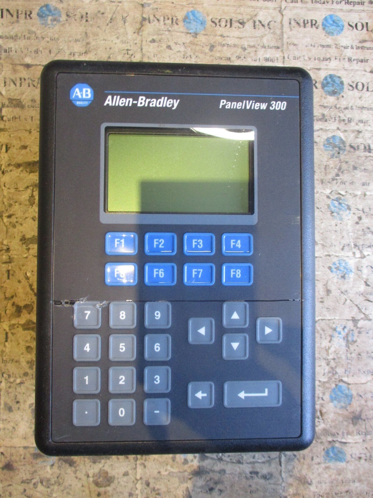 Allen-Bradley-2711-K3A17L1-Panelview-300-HMI-Unit-Ser-A-REV-C-FRN-420-Tested-156494908433 Allen Bradley 2711-K3A17L1 Panelview 300 HMI Unit Ser A REV C FRN 4.20 *Tested* - Image 1
