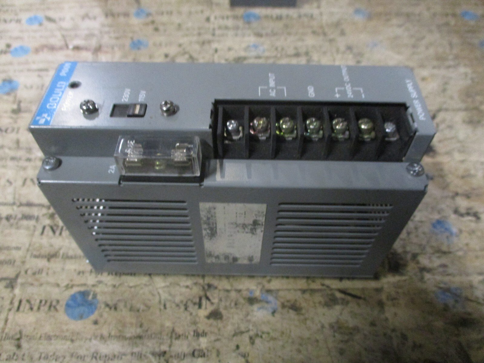 Gould-P001-PLC-Power-Supply-Module-115230VAC-24VDC-Gould-P001-Supply-Tested-156132445783 Gould P001 PLC Power Supply Module 115/230VAC 24VDC Gould P001 Supply *Tested* - Image 1