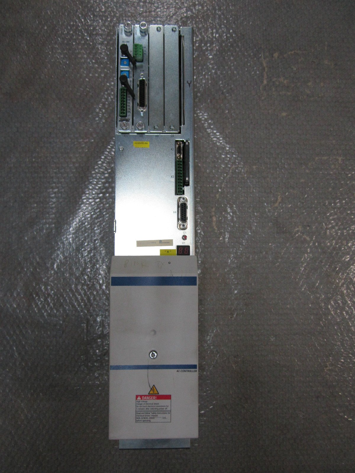Indramat-HDS032-W100N-HS45-01-FW-AC-Controller-DSS021M-DAG012M-Tested-151936792743 Indramat HDS03.2-W100N-HS45-01-FW AC Controller DSS02.1M DAG01.2M *Tested* - Image 1