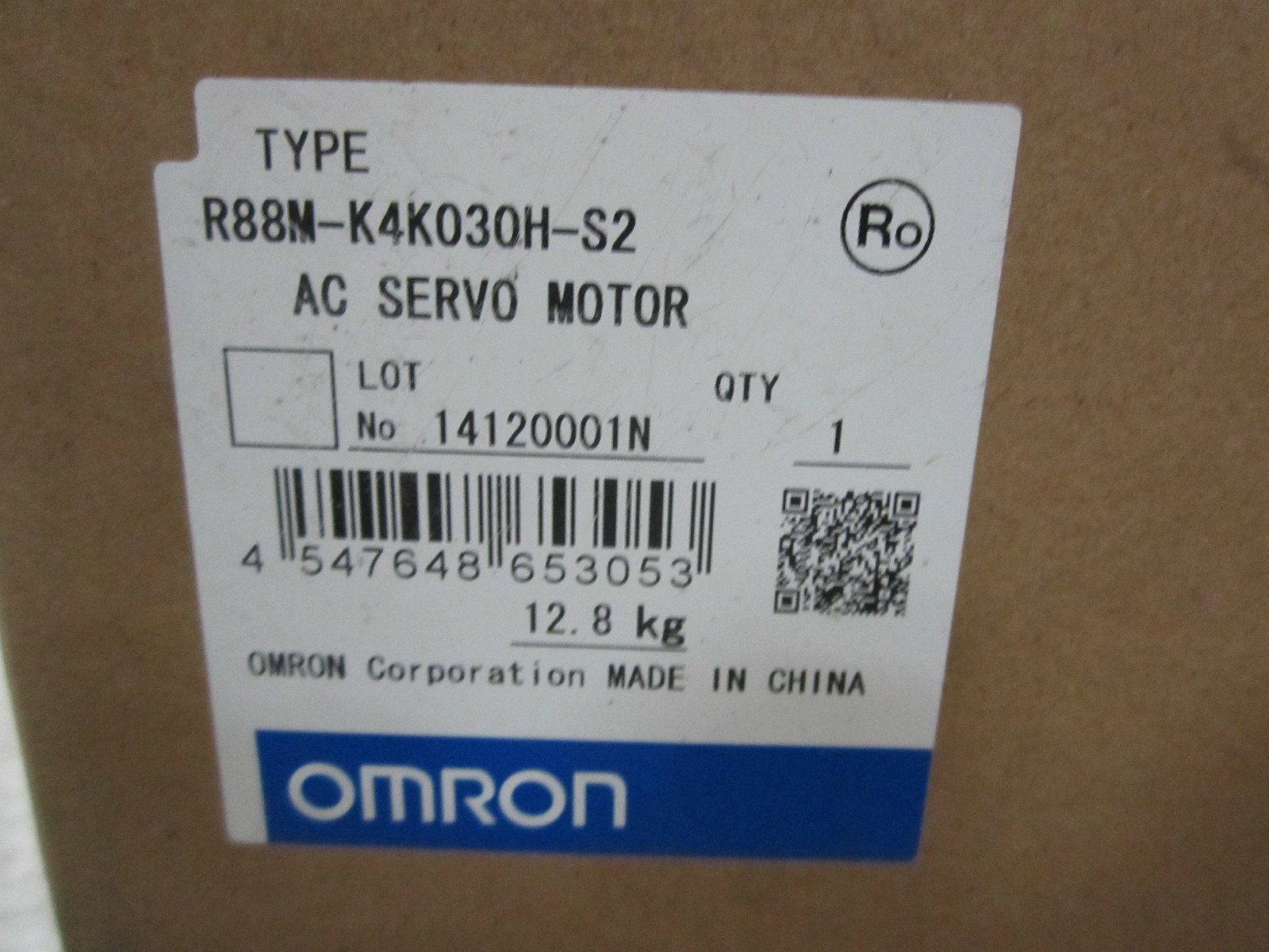 OMRON-R88M-K4K030H-S2-AC-Servo-Motor-4kW-196A-127Volt-3000rmin-BRAND-NEW-152353958133 OMRON R88M-K4K030H-S2 AC Servo Motor 4kW 19.6A 127Volt 3000r/min *BRAND NEW* - Image 1