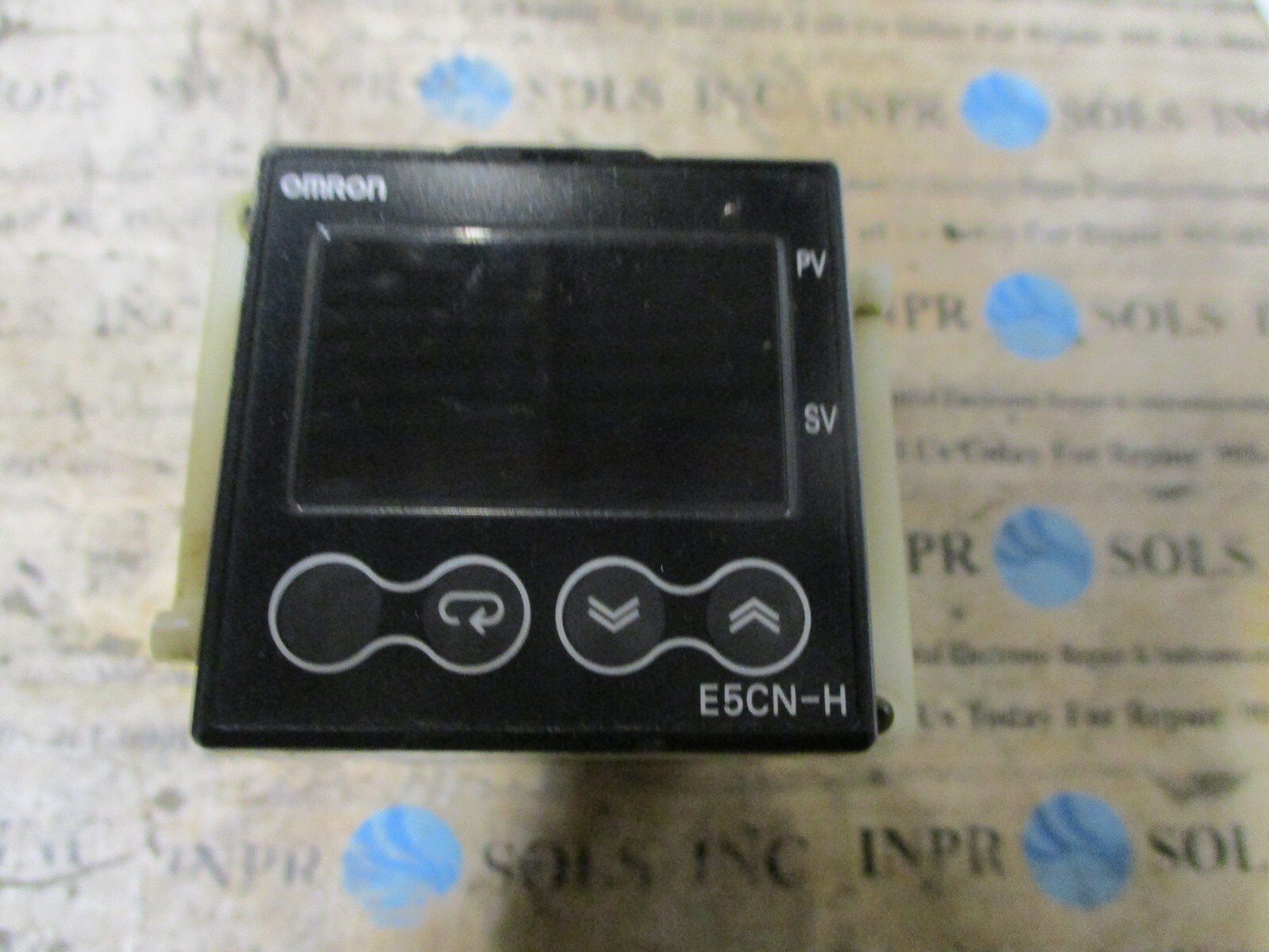Omron-E5CN-HR2M-500-Digital-Temperature-Controller-100-240VAC-85VA-Tested-166059981663 Omron E5CN-HR2M-500 Digital Temperature Controller 100-240VAC 8.5VA *Tested* - Image 1