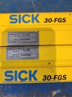 SICK 30-FGS 1012603 FGSS450-21  TRANSMITTER & 30-FGS 1012602 FGSE450-21 RECEIVER - Image 3
