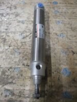 SMC NCME106-0400C Pneumatic Air Cylinder 1-1/16" Bore 4" Stroke 250 PSI *Tested* - Image 4