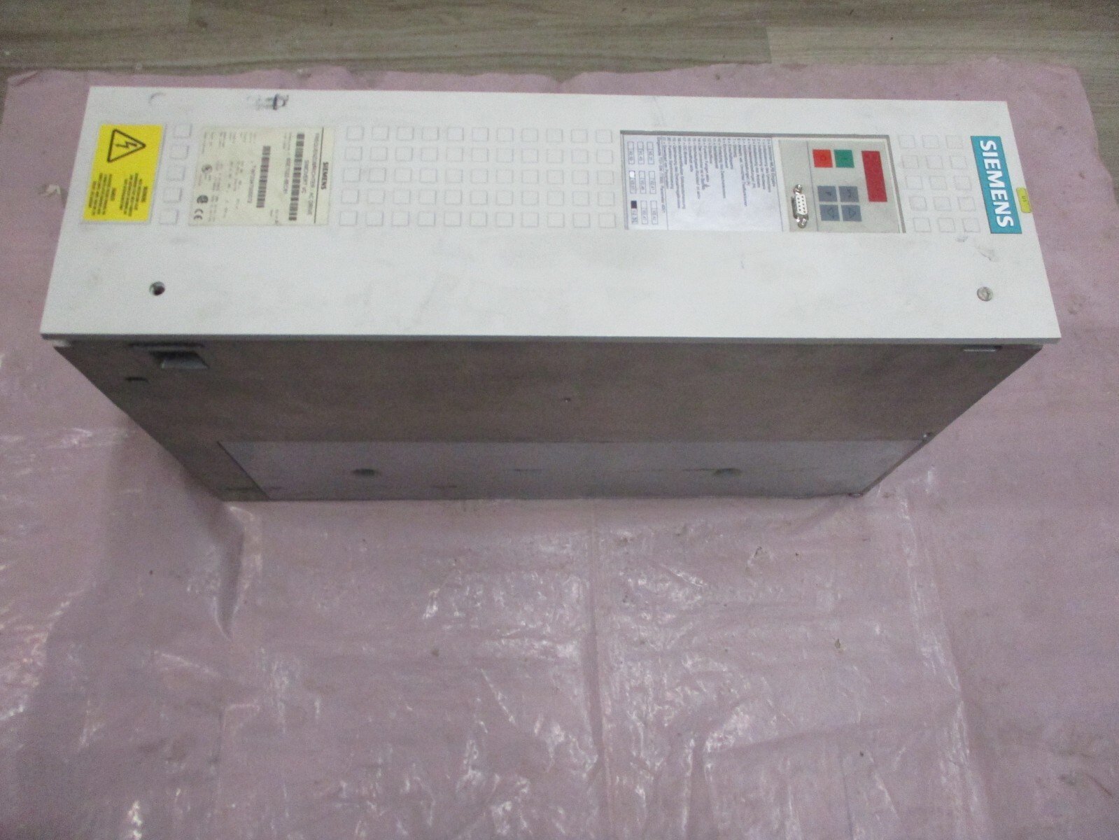 Siemens-6SE7022-6EC61-SIMOVERT-VC-AC-Drive-3x380-480VAC-232A-Issue-A-Tested-167391137963 Siemens 6SE7022-6EC61 SIMOVERT VC AC Drive 3x380-480VAC 23.2A Issue A *Tested* - Image 1