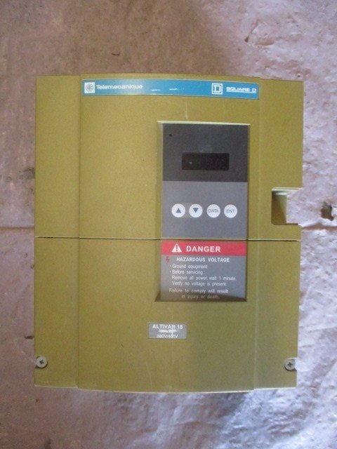 Telemecanique-Square-D-ATV18U72N4-Altivar-18-VFD-5HP-4kW-380V460V-3-Ph-Tested-157884663113 Telemecanique Square D ATV18U72N4 Altivar 18 VFD 5HP 4kW 380V/460V 3 Ph *Tested* - Image 1