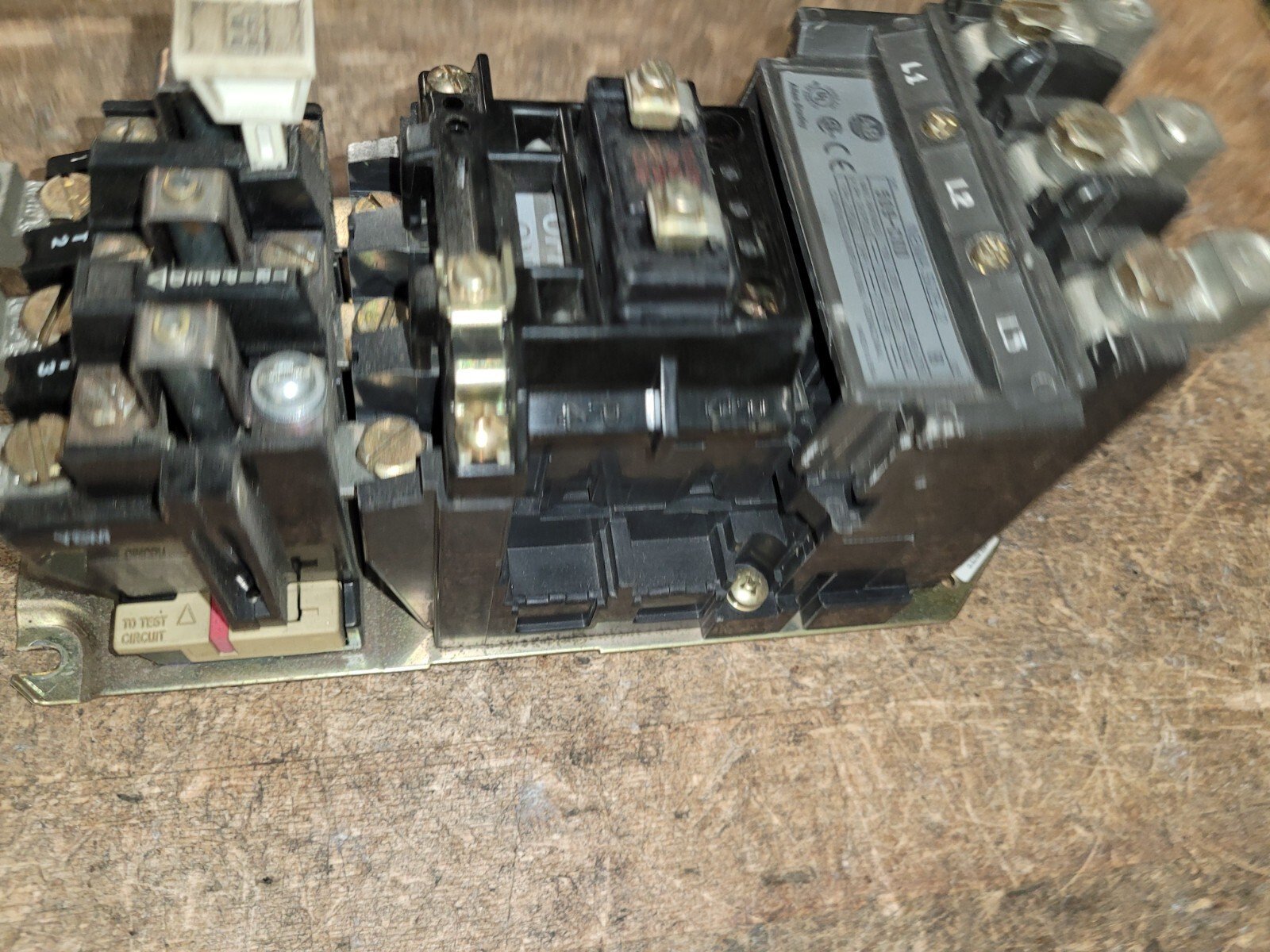 AB motor starter 509-A0B Starter Series.B Size 2, 509-AOB coil voltage 120VAC - Image 5