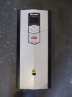 ABB ACS880-01-124A-5+D150 VFD AC Drive 124A 400-500V Frame R6 107kVA *Tested* - Image 3