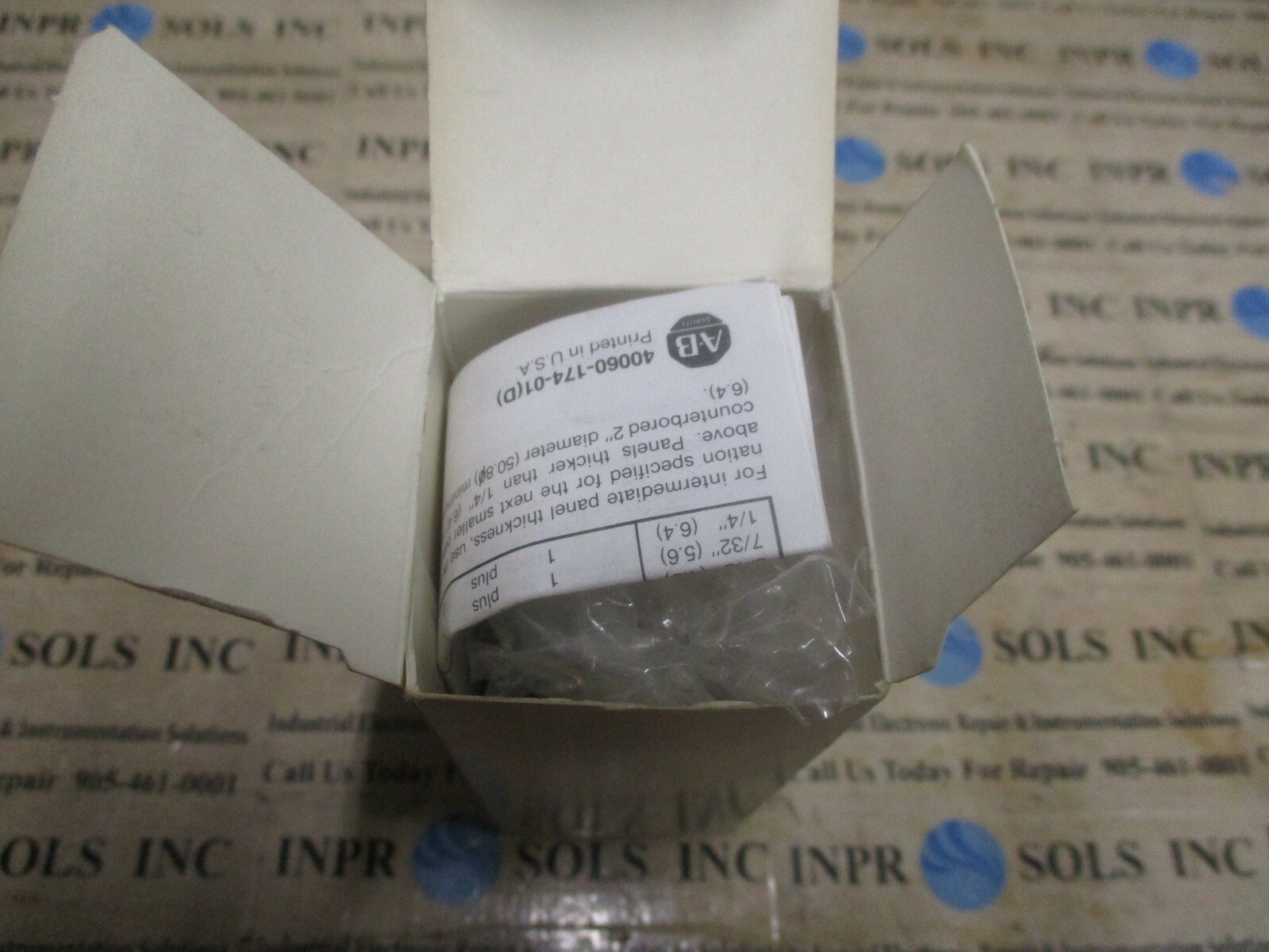 Allen-Bradley-800MS-QLG10S-PILOT-LED-NO-Lens-110120VAC-N64X-LAMP-Ser-D-NEW-165315758454 Allen Bradley 800MS-QLG10S PILOT LED NO Lens 110/120VAC N64X LAMP Ser D *NEW* - Image 1