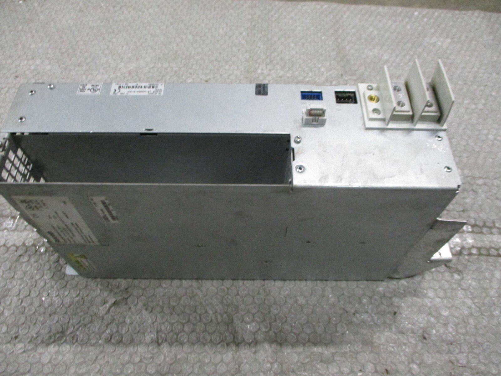 Indramat-HCS021E-W0054-A-03-NNNN-Indra-Drive-Unit-BASISGERAET-HCS021E-PARTS-154310001294 Indramat HCS02.1E-W0054-A-03-NNNN Indra Drive Unit BASISGERAET HCS02.1E *PARTS* - Image 1