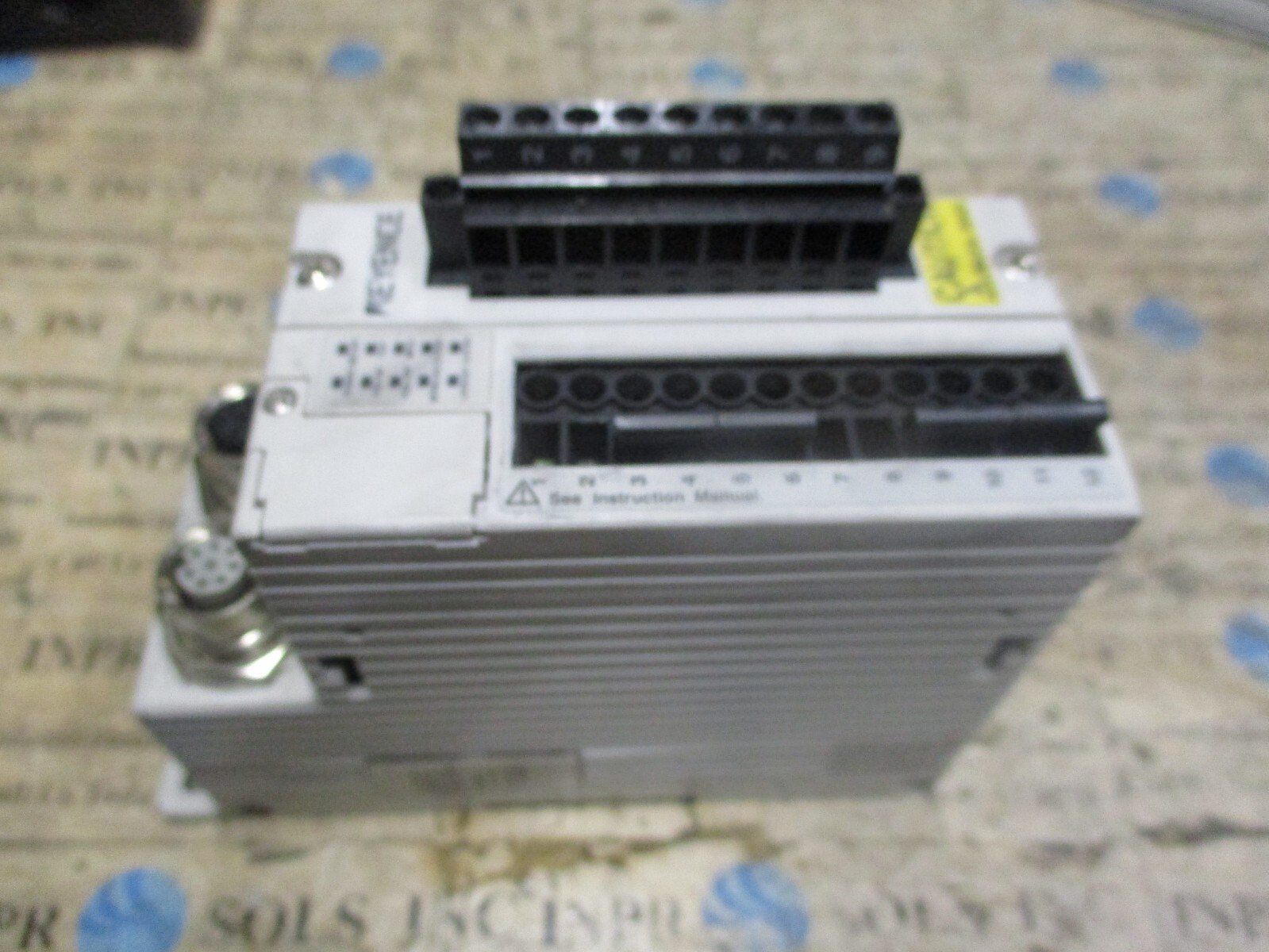 KEYENCE-SL-R11-Intelligent-Safety-Relay-Unit-150mA-24VDC-KEYENCE-SL-R11-Tested-155364849294 KEYENCE SL-R11 Intelligent Safety Relay Unit 150mA 24VDC KEYENCE SL-R11 *Tested* - Image 1