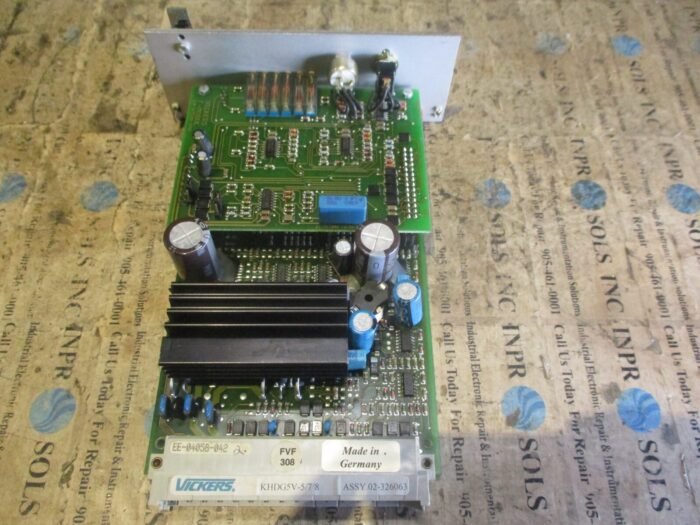 Vickers 581 Vickers EEA-PAM-581-F-32 Controller Board (Used) - inprosols